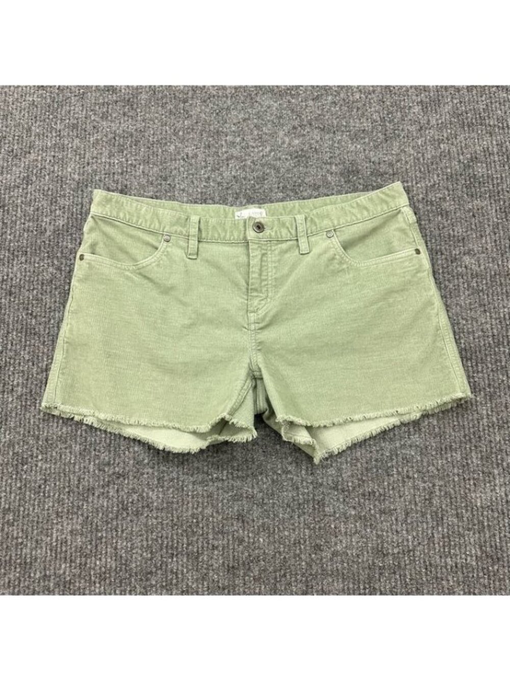 Carve Designs Oahu 4" Green Corduroy Shorts Cut Off Frayed Hem Womens size 12